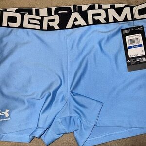 Under Armour Women's HeatGear Authentics Short (Brand New with Tag)